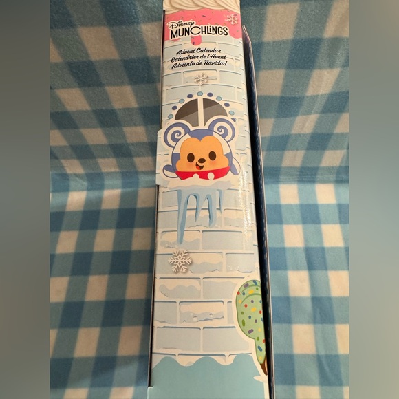 Disney Munchlings Advent Calendar 2024 NIB - Picture 4 of 5